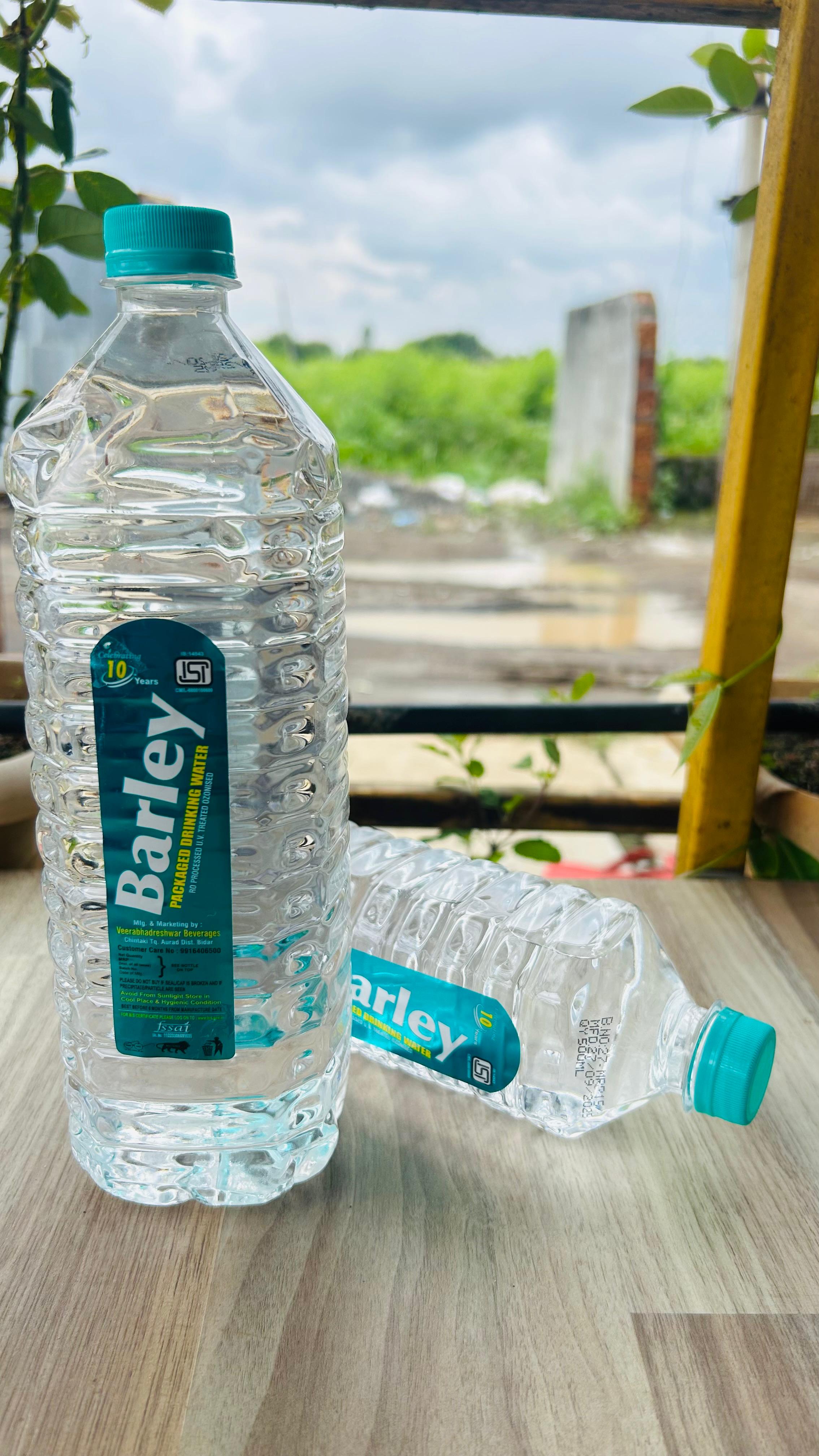 BARLEY DRINKING WATER WATER BOTTLE 1000 ML