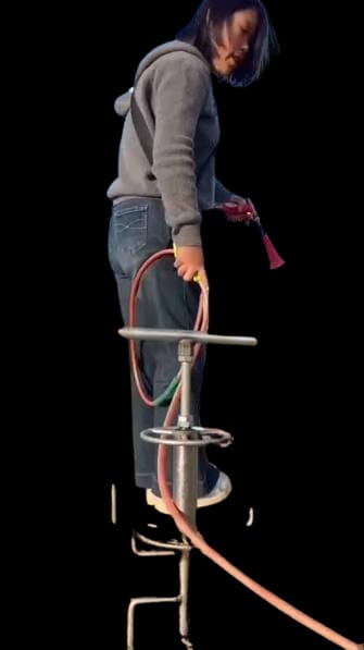 HTP SPRAY HOSE PIPE CORNER STAND